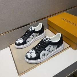 Picture of Louis Vuitton Shoes _SKULVsz38-44hnh043615595